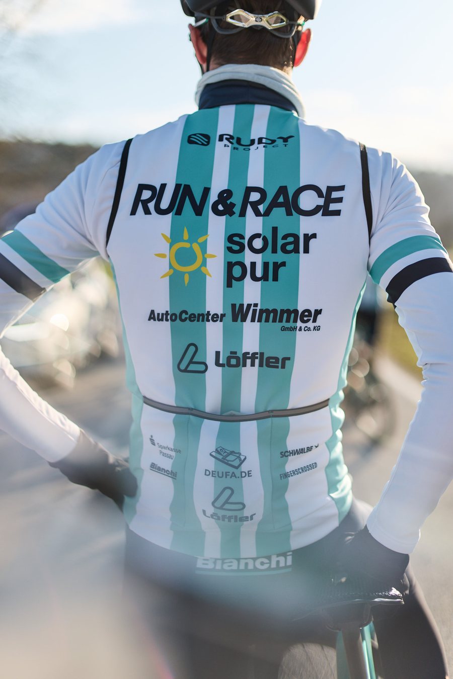 Andrin Züger im RUN & RACE solar pur Trikot, Nahaufnahme
